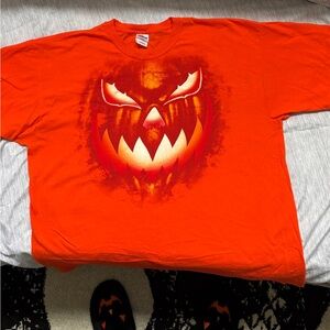 Halloween Jack-o-lantern pumpkin spooky horror graphic t-shirt